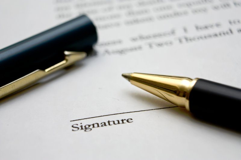 sign contract