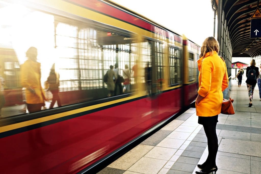 berlin blonde commute 21410